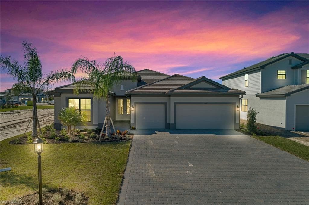 21123 Verawood LOOP ESTERO, FL 33928
