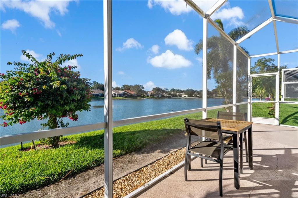 7018 Lone Oak BLVD NAPLES, FL 34109
