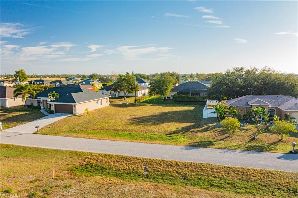 1501 17th PL CAPE CORAL, FL 33909