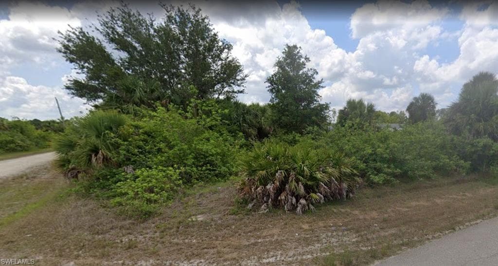 714 Central ST E LEHIGH ACRES, FL 33974