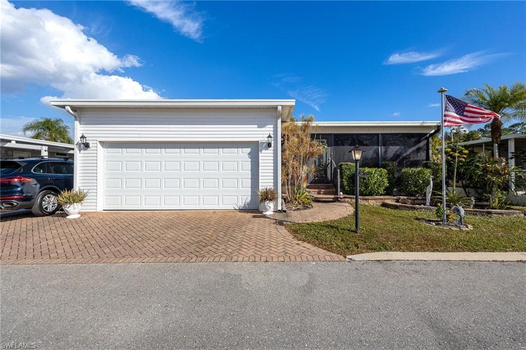 58 Snead DR NORTH FORT MYERS, FL 33903
