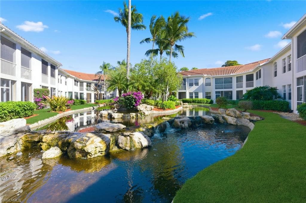 600 L Ambiance CIR 102 NAPLES, FL 34108