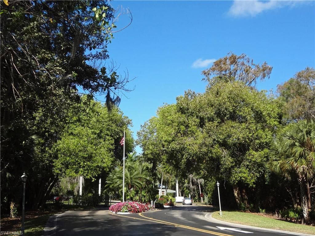 1860 Bald Eagle DR 403B NAPLES, FL 34105