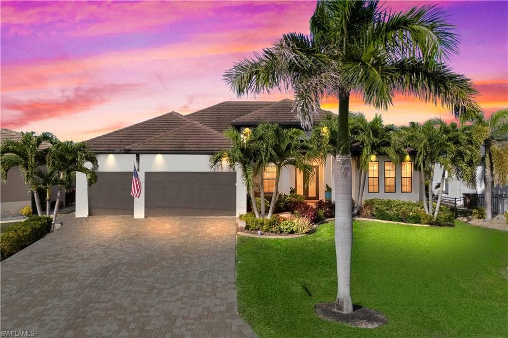 2401 SW 52nd ST CAPE CORAL, FL 33914
