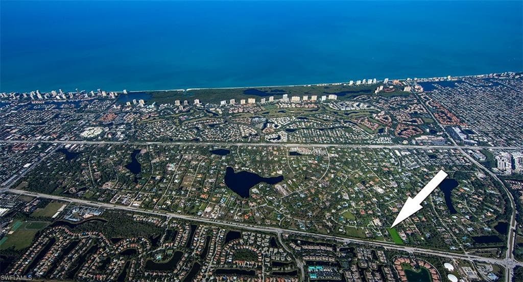 644 Hickory RD NAPLES, FL 34108