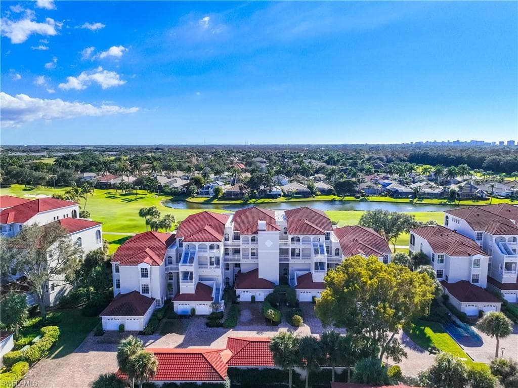 1520 Clermont DR 403 NAPLES, FL 34109