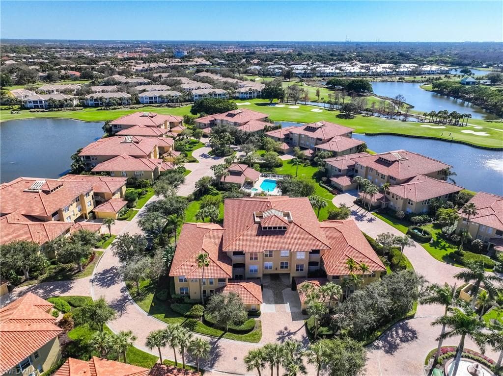 1840 Les Chateaux BLVD 302 NAPLES, FL 34109