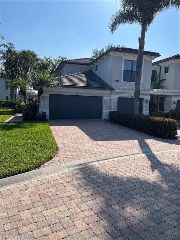 2403 Ravenna BLVD 201 NAPLES, FL 34109