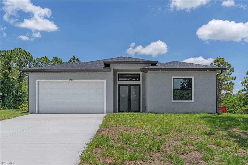 7033 LOTUS CIR LABELLE, FL 33935
