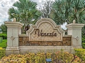 9840 Venezia CIR 824 NAPLES, FL 34113