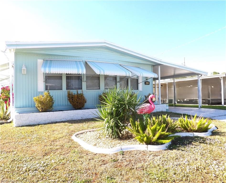 413 Timber LN N NORTH FORT MYERS, FL 33917