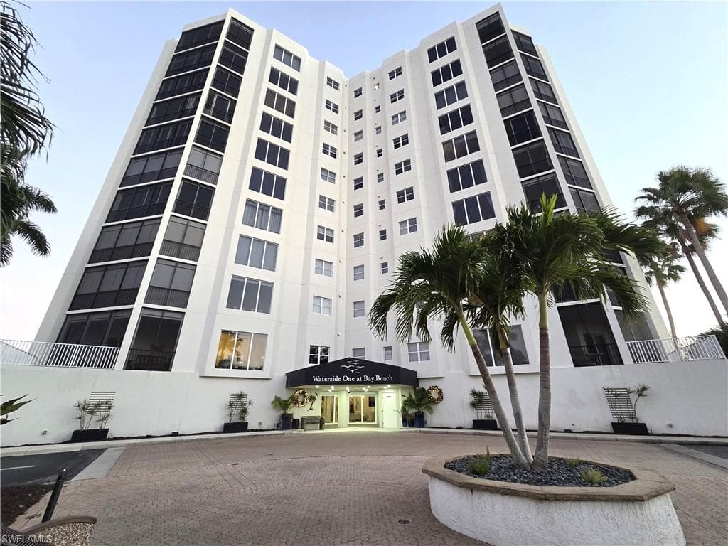 4198 Bay Beach LN 1H1 FORT MYERS BEACH, FL 33931