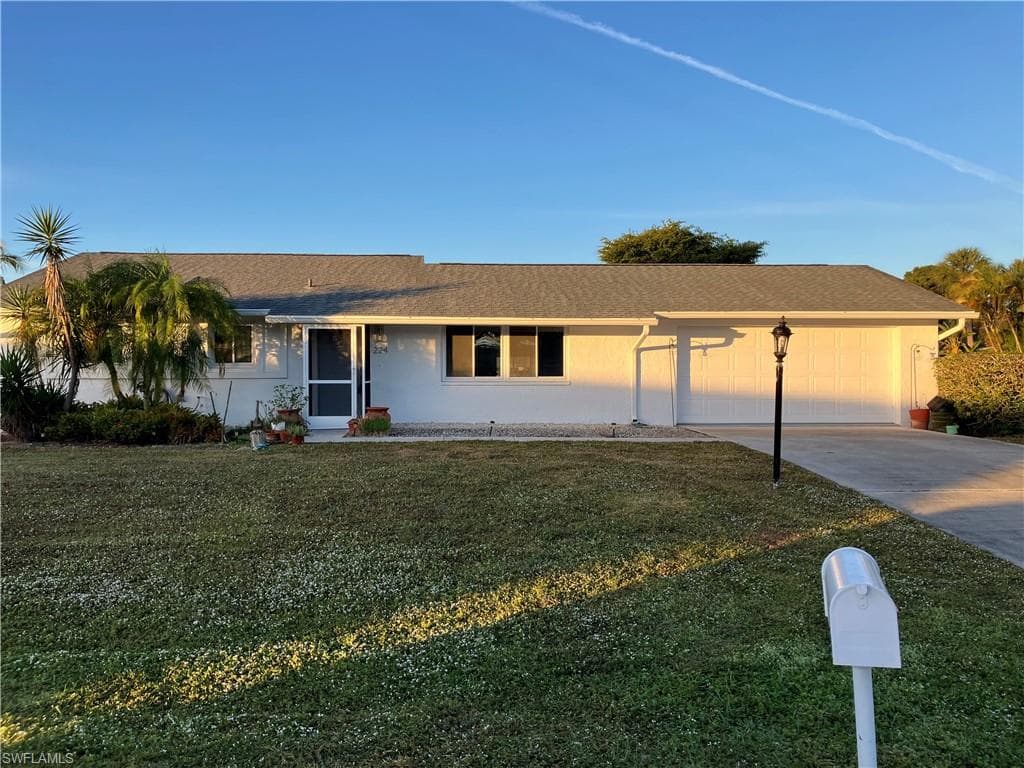 224 Potomac PL NAPLES, FL 34112