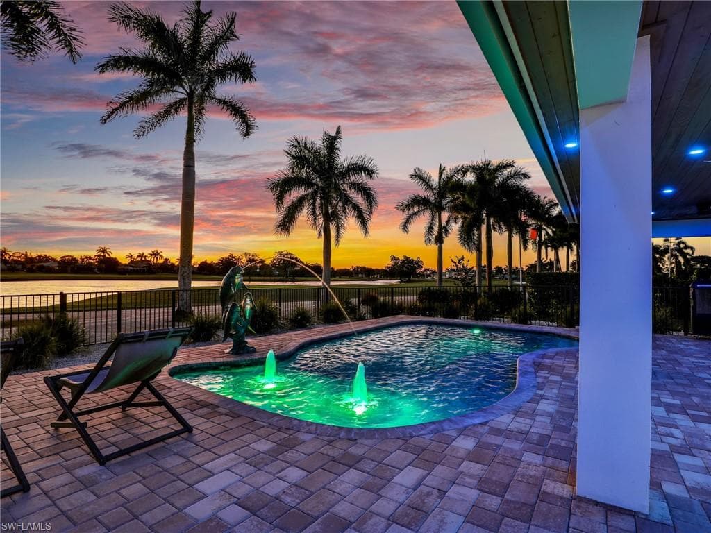 356 Nassau CT MARCO ISLAND, FL 34145