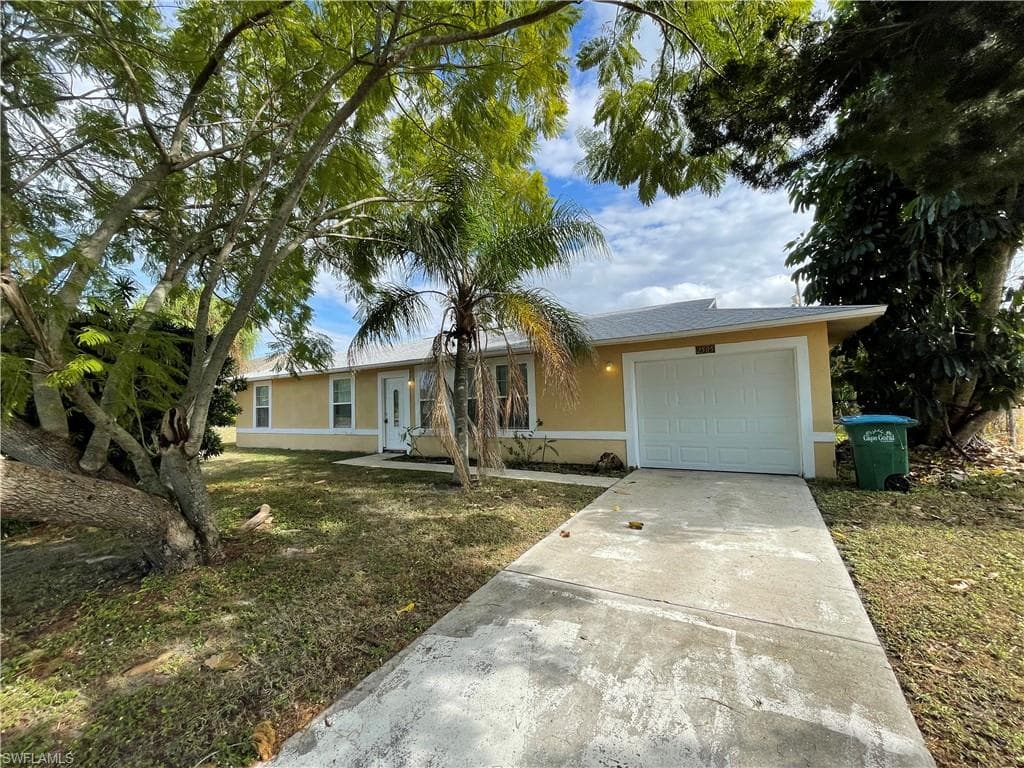 2505 NE 22nd PL CAPE CORAL, FL 33909