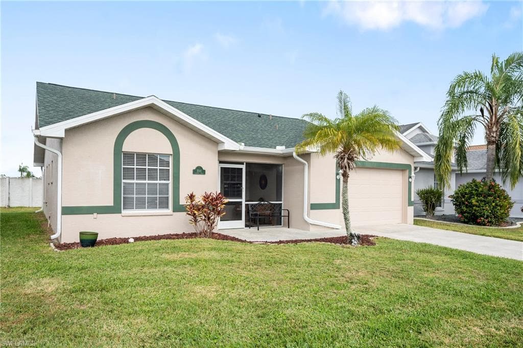 3581 Gloxinia DR NORTH FORT MYERS, FL 33917