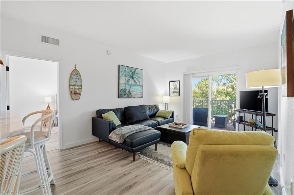 15585 Ocean Walk CIR 313 FORT MYERS, FL 33908