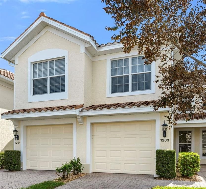 1295 Henley ST 1203 NAPLES, FL 34105
