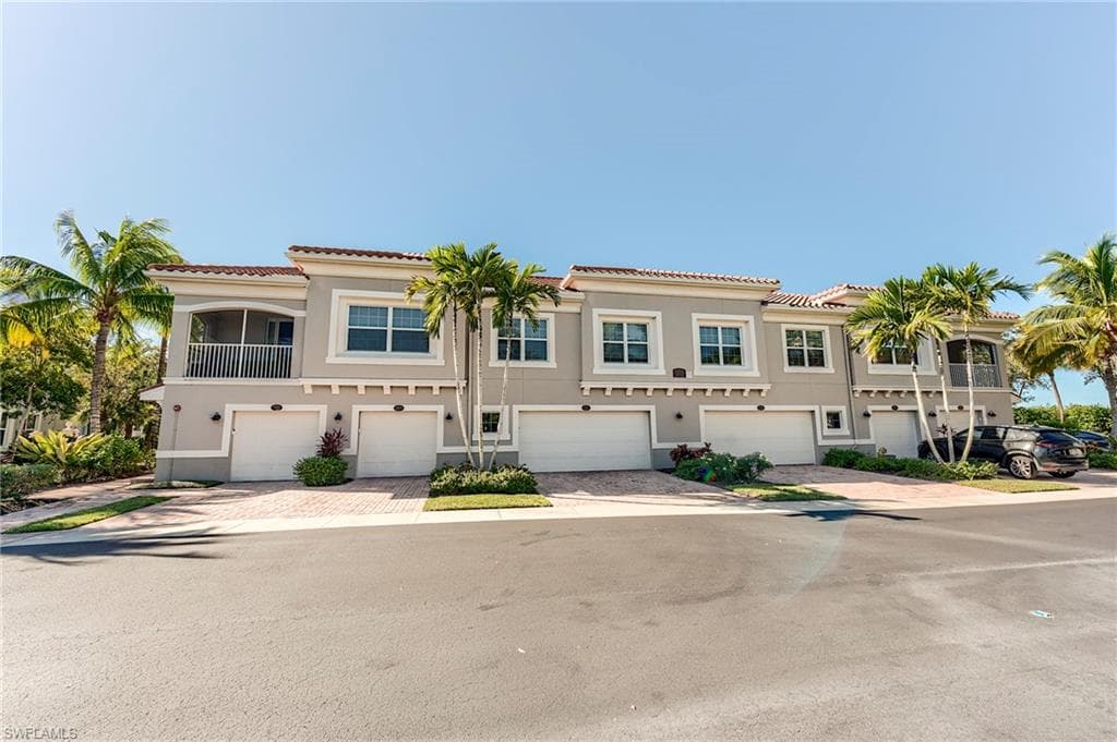8510 Violeta ST 201 ESTERO, FL 34135