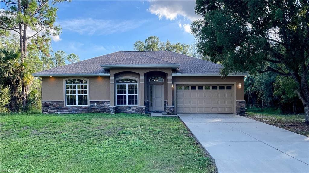 1240 Sunrise BLVD LEHIGH ACRES, FL 33974