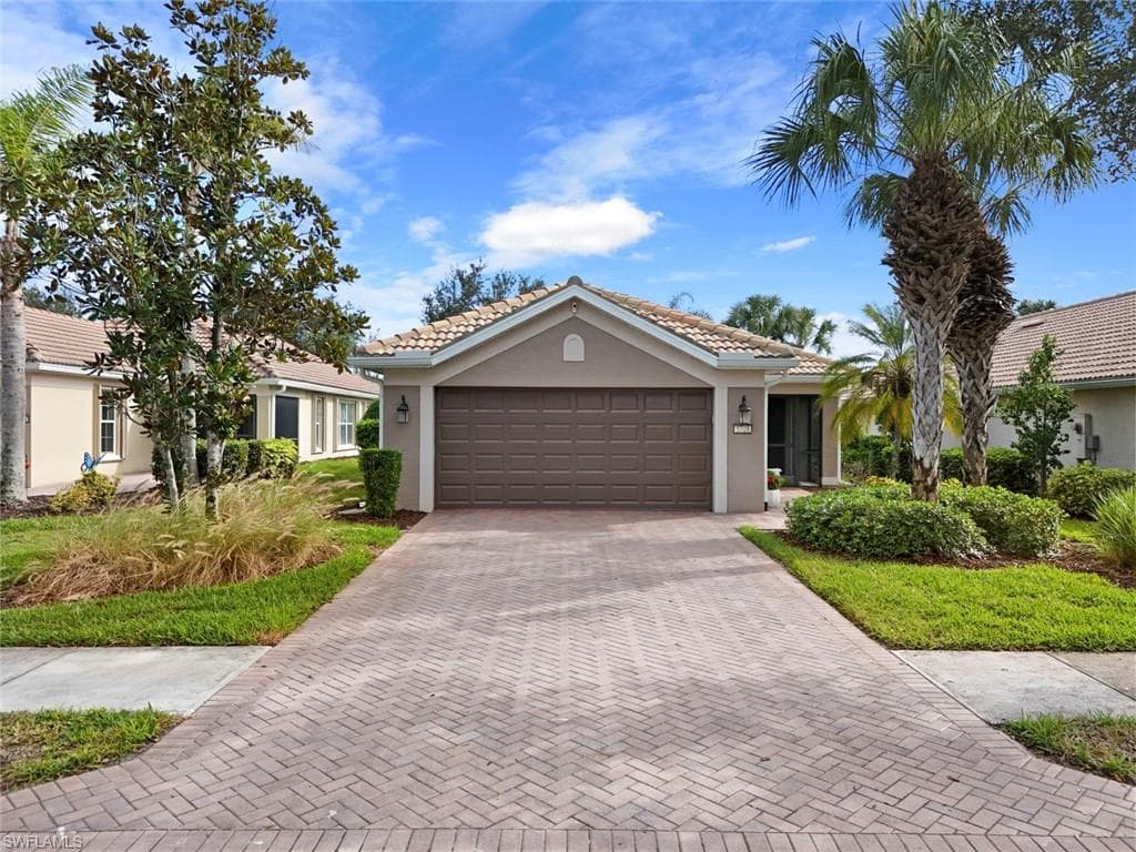 5728 Declaration CT AVE MARIA, FL 34142