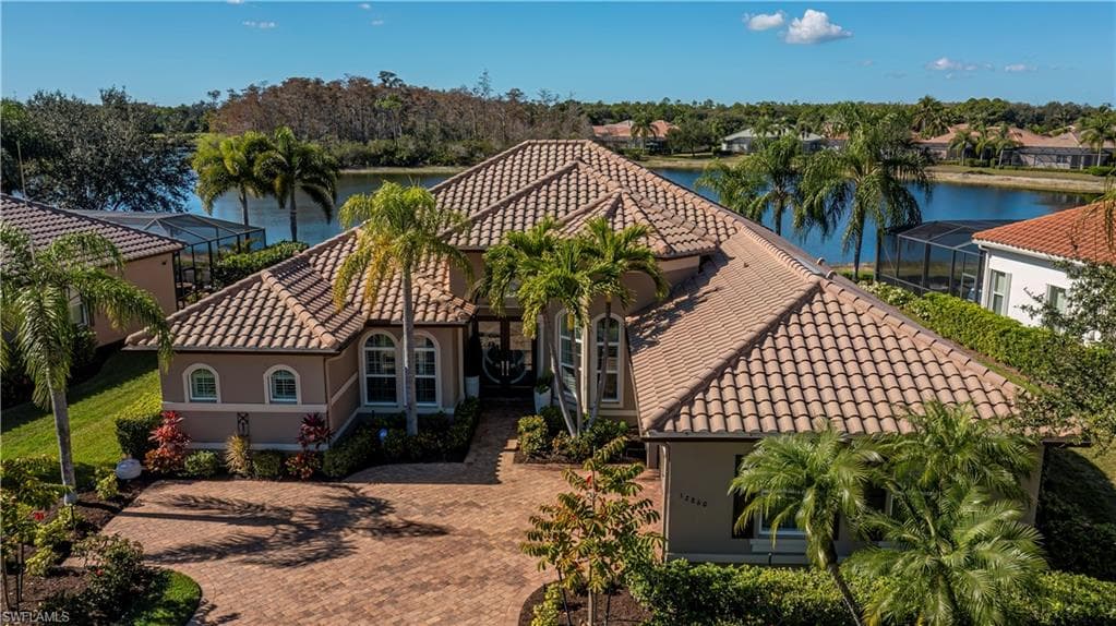12860 Kingsmill WAY FORT MYERS, FL 33913
