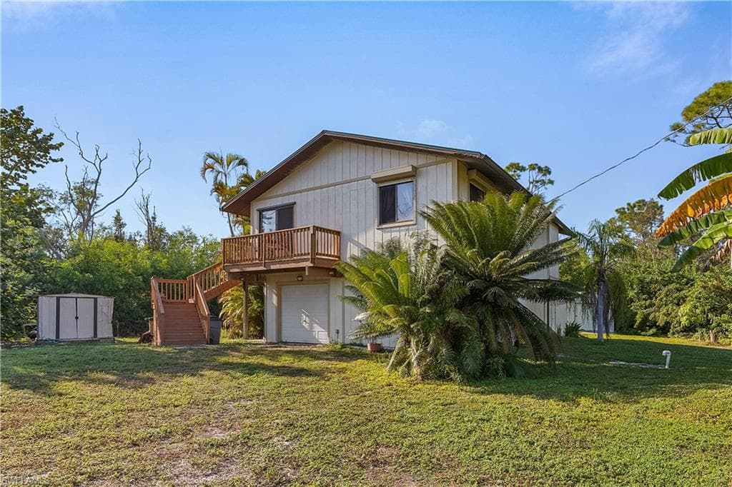 8545 Redwood DR ST. JAMES CITY, FL 33956