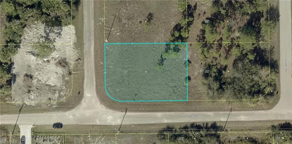 653 Crossarm AVE S LEHIGH ACRES, FL 33974