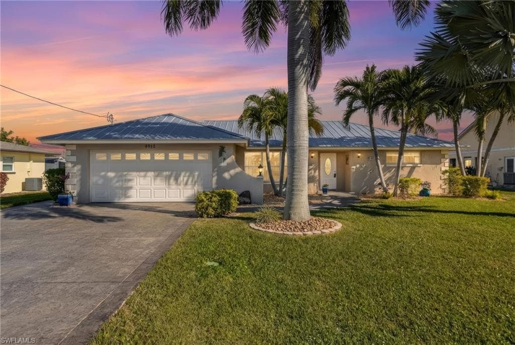 4915 Santa Monica CT CAPE CORAL, FL 33904