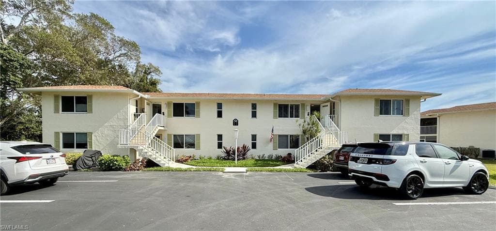 760 Teryl RD 2 NAPLES, FL 34112