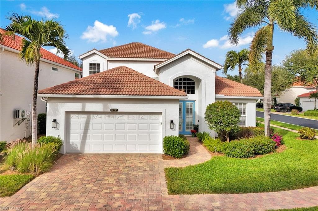 8895 Ventura WAY NAPLES, FL 34109