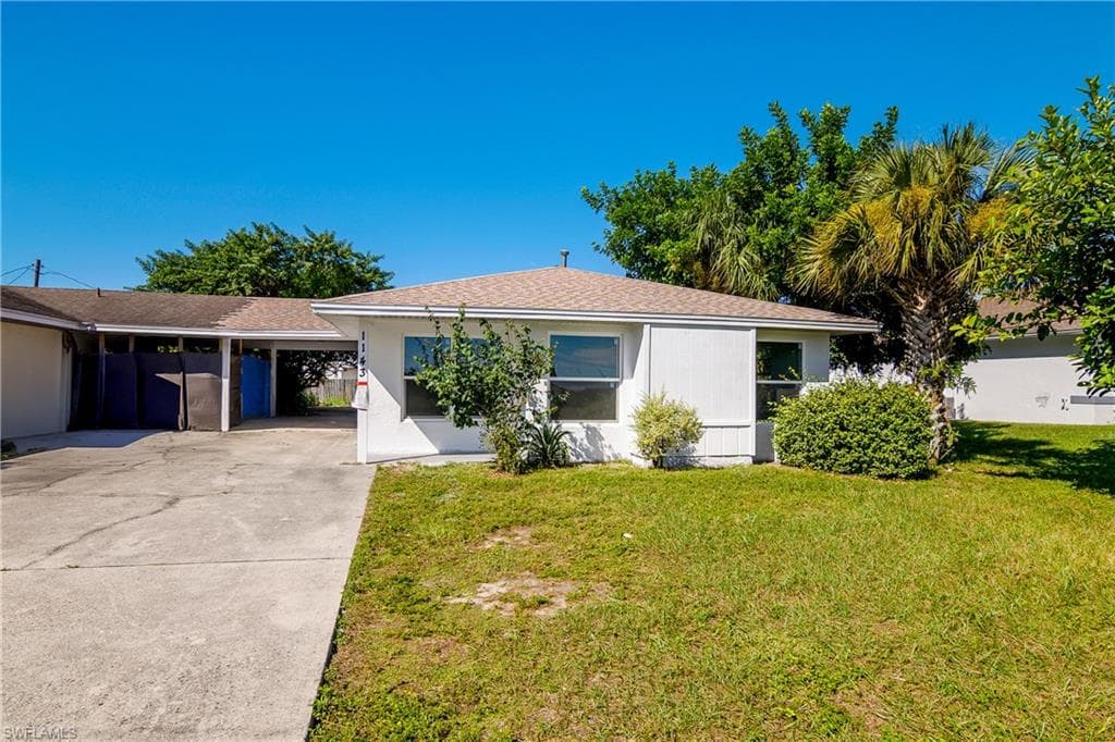 1143 Joel BLVD LEHIGH ACRES, FL 33936