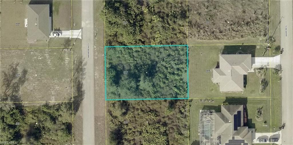 551 Sherwood AVE S LEHIGH ACRES, FL 33974
