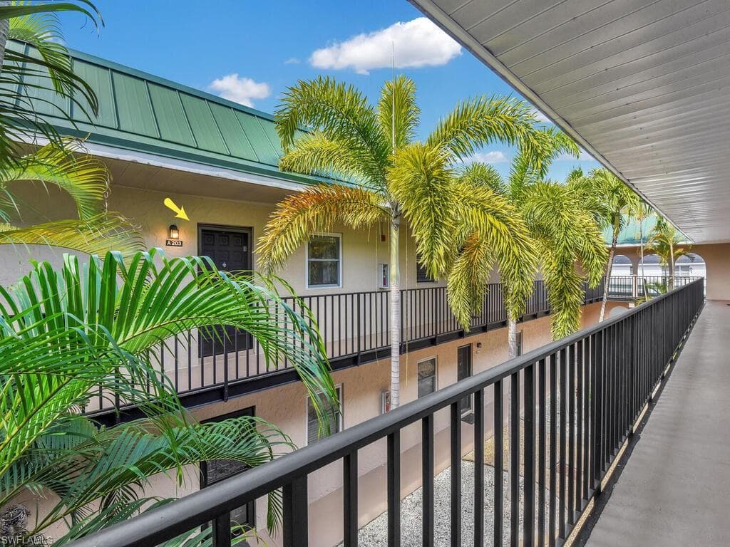 3901 Del Prado BLVD S 203 CAPE CORAL, FL 33904