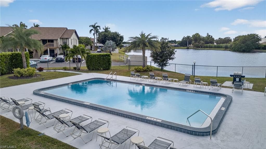 13134 Feather Sound DR 401 FORT MYERS, FL 33919