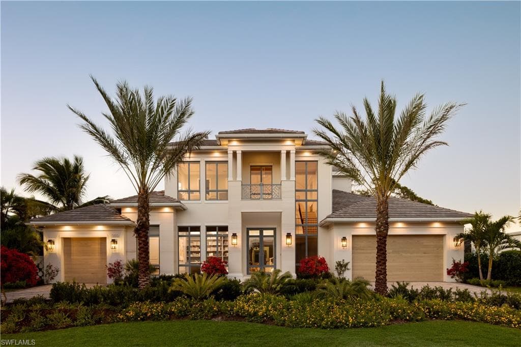 555 Whispering Pine LN NAPLES, FL 34103