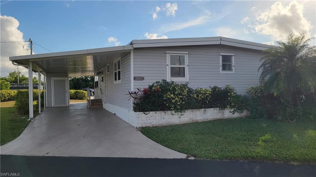 44A Channel LN FORT MYERS, FL 33905