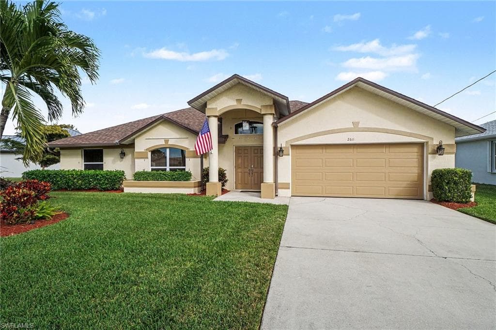 2611 Kamal PKWY CAPE CORAL, FL 33904