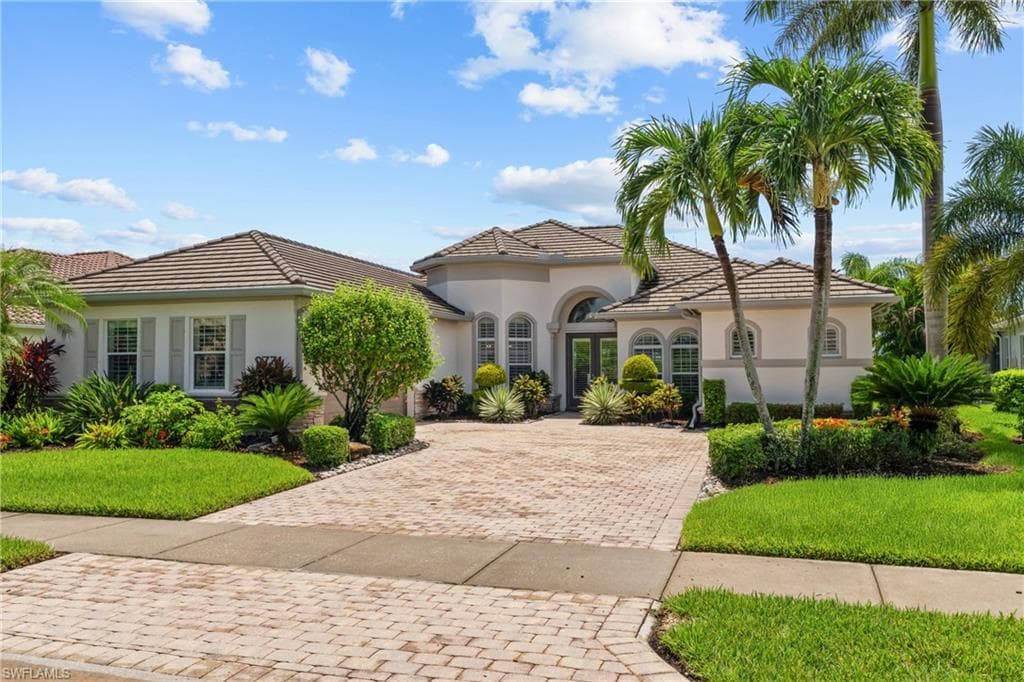 9774 Nickel Ridge CIR NAPLES, FL 34120