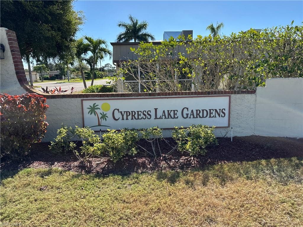 15 Haverhill CT 15 FORT MYERS, FL 33919