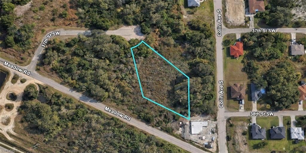 4003 37th ST SW LEHIGH ACRES, FL 33976
