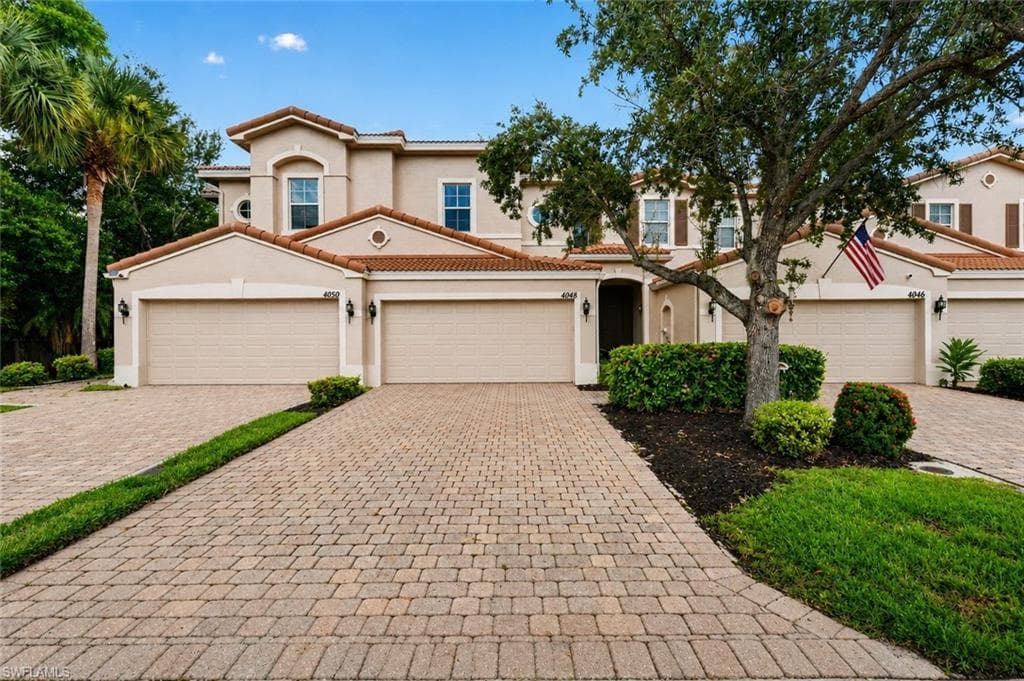 4048 Cherrybrook LOOP FORT MYERS, FL 33966