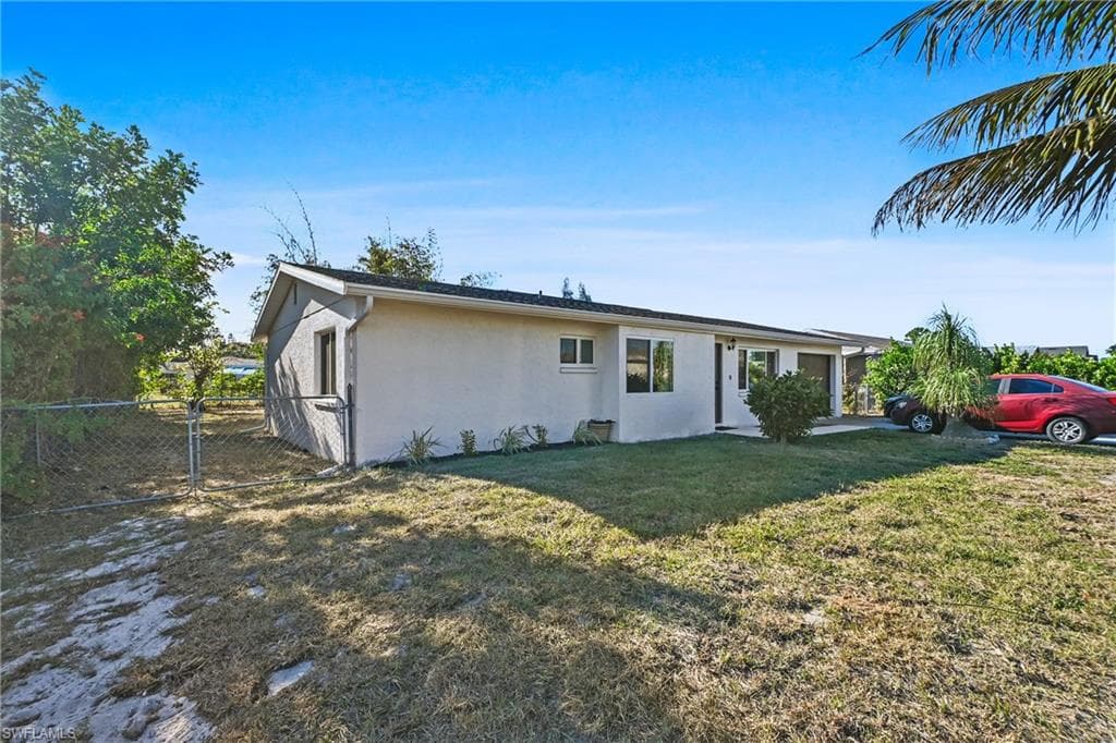 18470 Geranium RD FORT MYERS, FL 33967