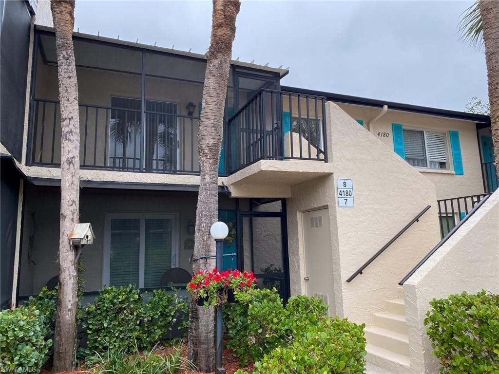 4180 Looking Glass LN 4108 NAPLES, FL 34112
