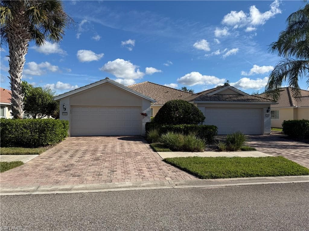 7264 Salerno CT NAPLES, FL 34114