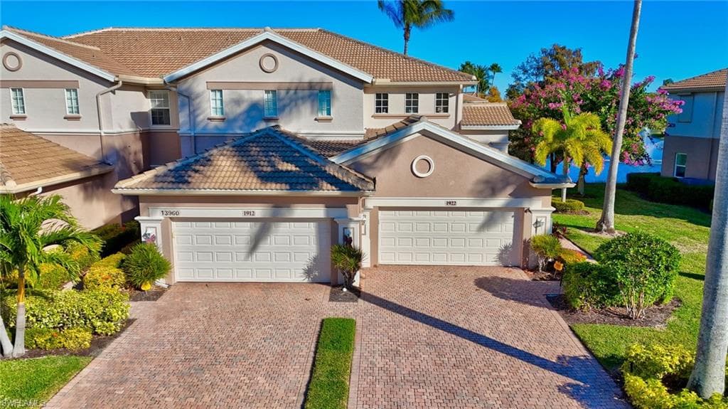 13960 Lake Mahogany BLVD 1922 FORT MYERS, FL 33907