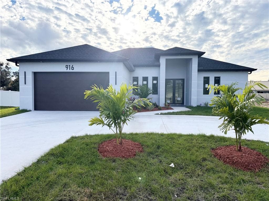 916 Nicholas PKWY W CAPE CORAL, FL 33991