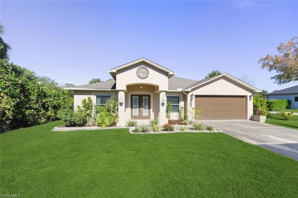 2591 2nd AVE SE NAPLES, FL 34117