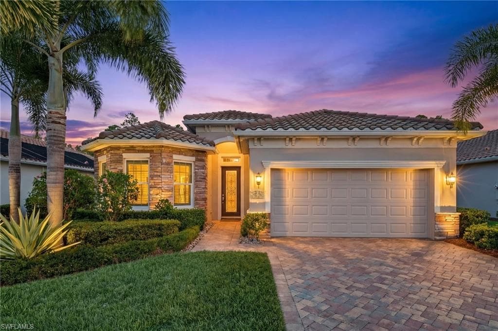 12119 Chrasfield Chase FORT MYERS, FL 33913