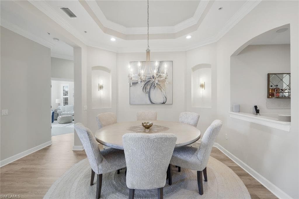 9201 Quartz LN 202 NAPLES, FL 34120